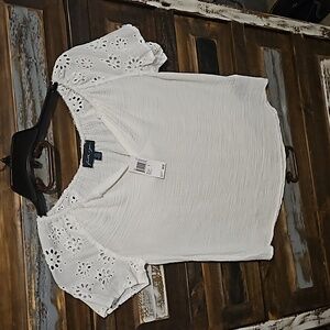 White Faith and Zoe blouse Small